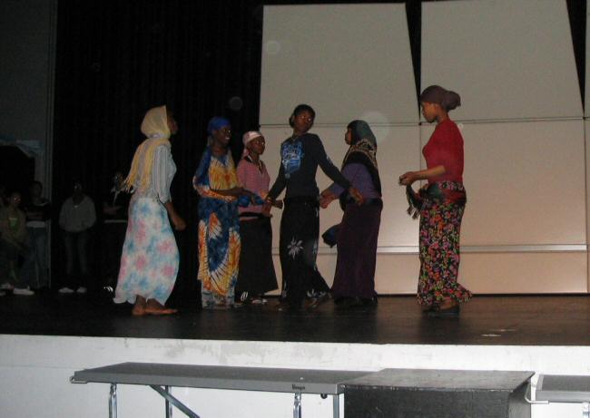 The Somali girls practice